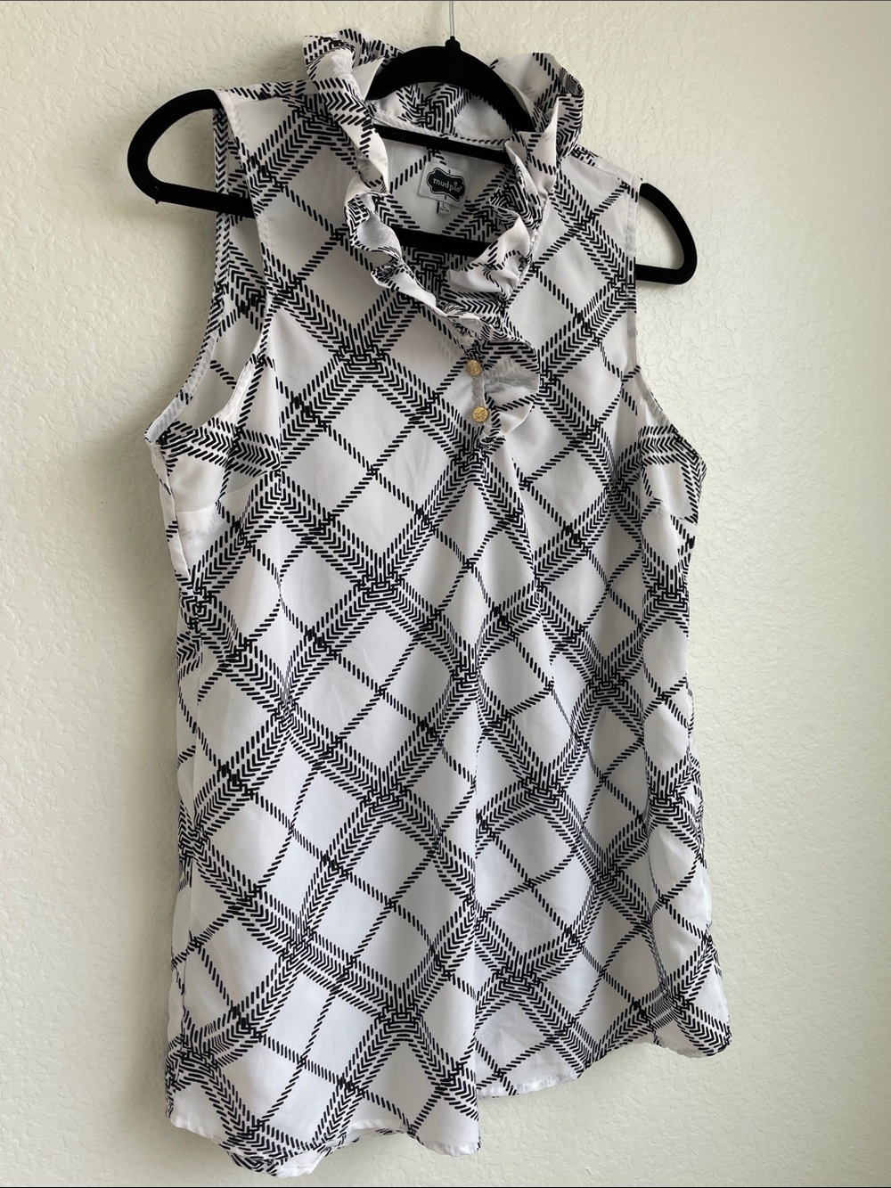 Mud Pie Black & White Ruffle Neck Sleeveless Top